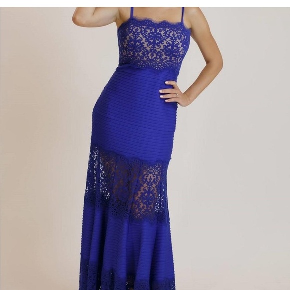 Tadashi Shoji Strapless Lace Inset Pintuck Jersey Gown in Royal Blue - Picture 3 of 7